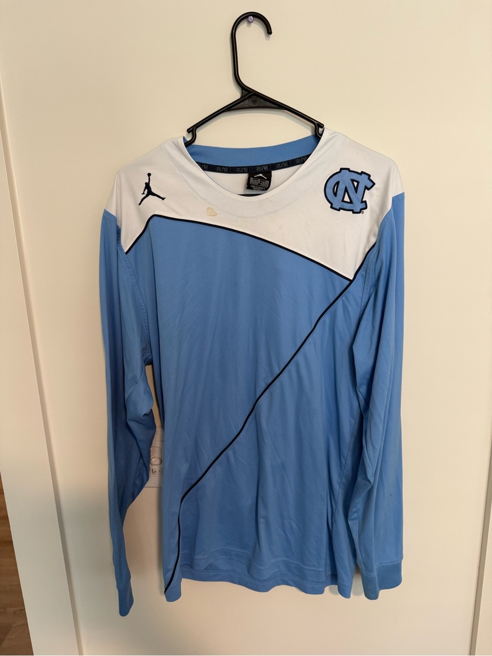 UNC 2010s Jordan shooting shirt. Light Blue Long-Sleeve Performance Shirt